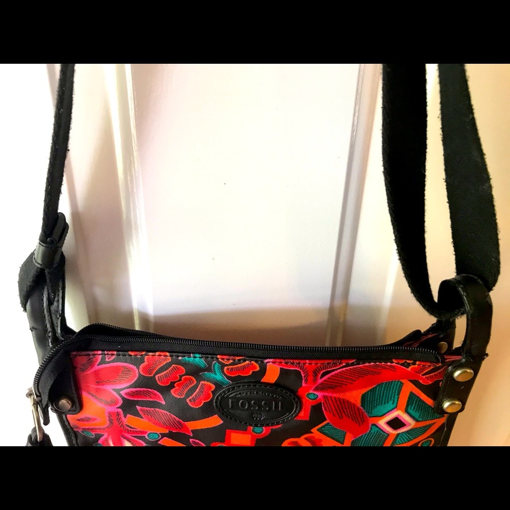 Fossil crossbody